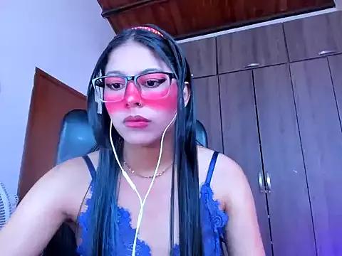 _ALLYSON18_ from StripChat is Freechat