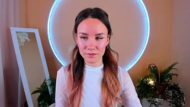 _Clare_Florence_ from StripChat is Freechat