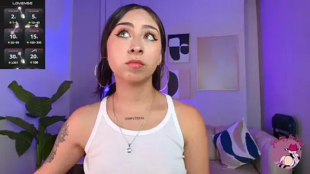 _cloe_martinez from StripChat is Freechat