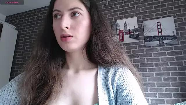 Check-out your craziest wishes with our pick of gaming cams models, featuring big knockers, round tails and tight twats.