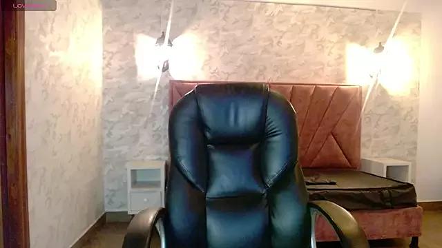 _isaabellaa from StripChat is Freechat