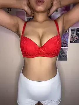_juliaa04 from StripChat is Freechat