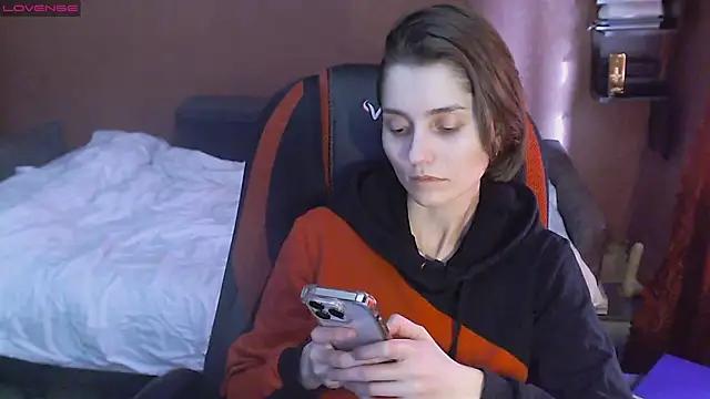 Check-out your craziest wishes with our pick of gaming cams models, featuring big knockers, round tails and tight twats.