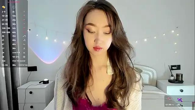 Check-out your craziest wishes with our pick of gaming cams models, featuring big knockers, round tails and tight twats.