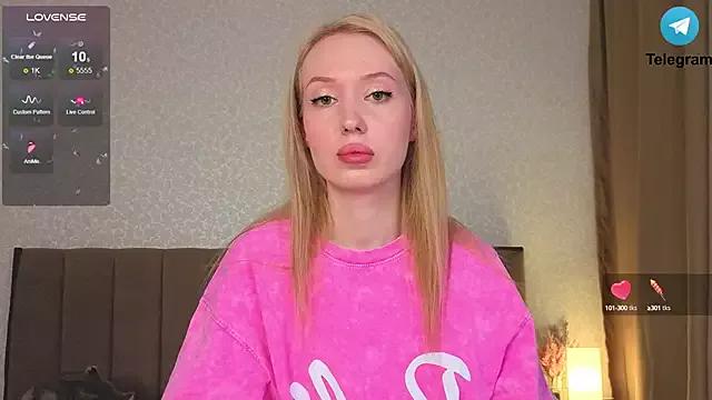 _MiaCutie_ from StripChat is Freechat