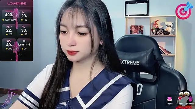 Check-out your craziest wishes with our pick of gaming cams models, featuring big knockers, round tails and tight twats.