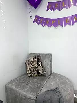 Check-out your craziest wishes with our pick of gaming cams models, featuring big knockers, round tails and tight twats.