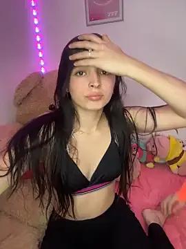 Check-out your craziest wishes with our pick of gaming cams models, featuring big knockers, round tails and tight twats.