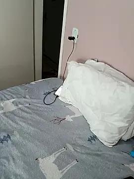 _SexyPetite_ from StripChat is Freechat