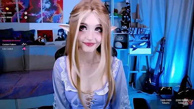 Check-out your craziest wishes with our pick of gaming cams models, featuring big knockers, round tails and tight twats.