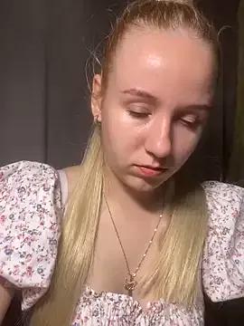 _sweet_angel_girl from StripChat is Freechat