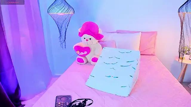 _Xynara_owo from StripChat is Freechat