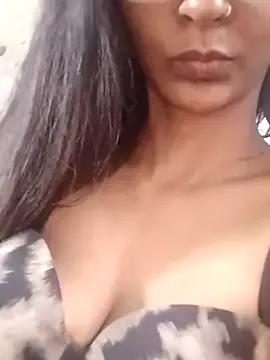 Photos of Aaliya_BigBoobs_1 from StripChat is Freechat