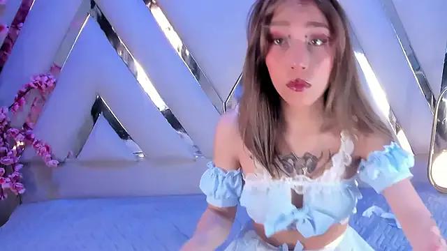 Check-out your craziest wishes with our pick of gaming cams models, featuring big knockers, round tails and tight twats.