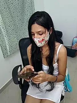 AceroseEmilyAmoDiva from StripChat is Freechat