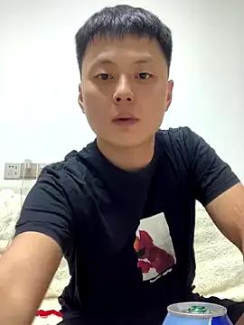 Acuteman from StripChat is Freechat