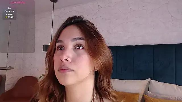 AdeleAndersonn from StripChat is Freechat