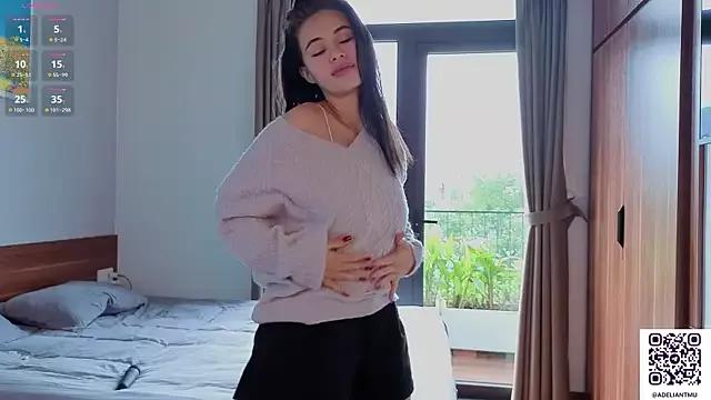 adeliantmu from StripChat is Freechat