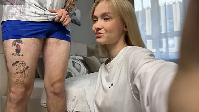 Check-out your craziest wishes with our pick of gaming cams models, featuring big knockers, round tails and tight twats.