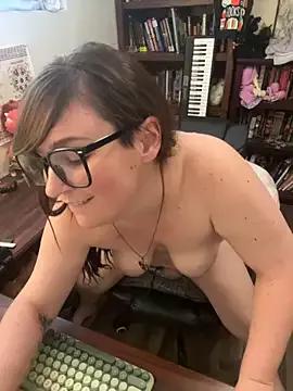 Check-out your craziest wishes with our pick of gaming cams models, featuring big knockers, round tails and tight twats.