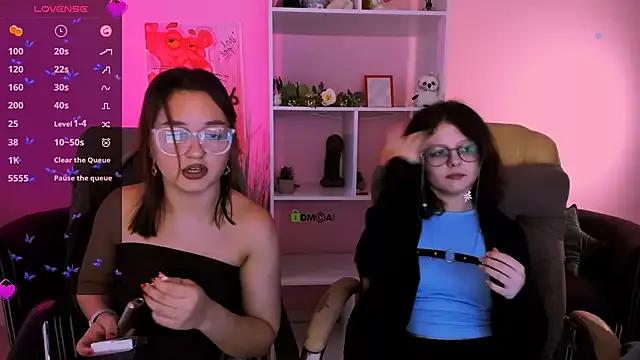afina_crazy from StripChat is Freechat