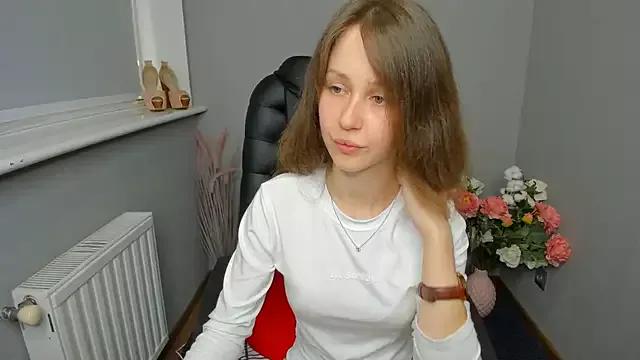 Check-out your craziest wishes with our pick of gaming cams models, featuring big knockers, round tails and tight twats.