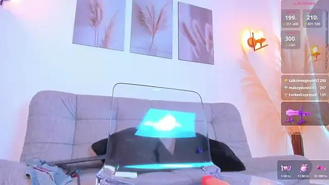 Check-out your craziest wishes with our pick of gaming cams models, featuring big knockers, round tails and tight twats.