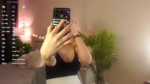 Agatha_Mott from StripChat is Freechat