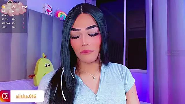 AiishaRose from StripChat is Freechat
