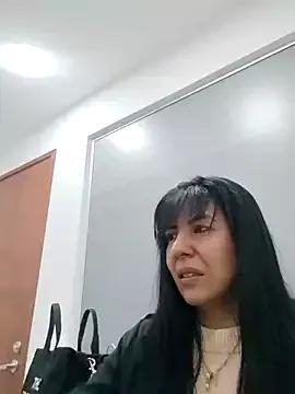 aisha_latina from StripChat is Freechat