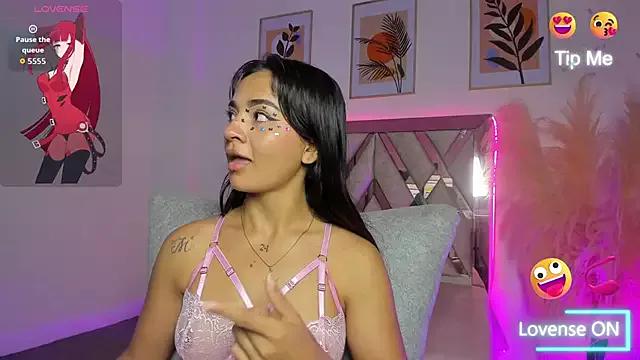 akira_09_ from StripChat is Freechat