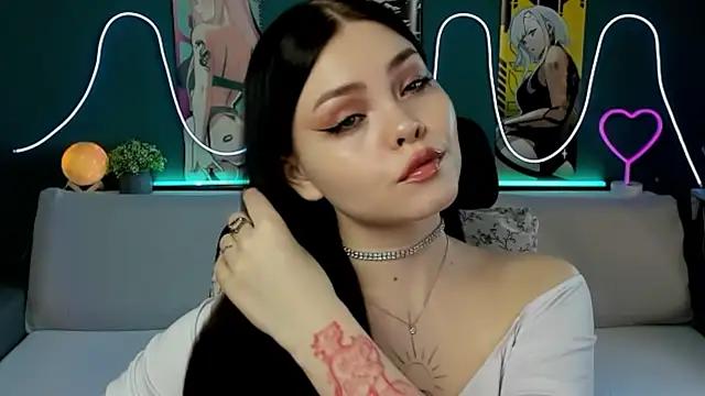 Check-out your craziest wishes with our pick of gaming cams models, featuring big knockers, round tails and tight twats.