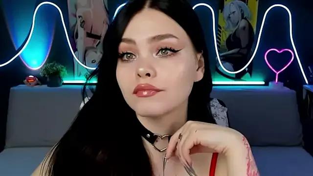 Check-out your craziest wishes with our pick of gaming cams models, featuring big knockers, round tails and tight twats.