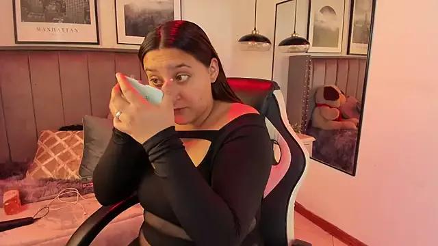 Alaia_Carter from StripChat is Freechat