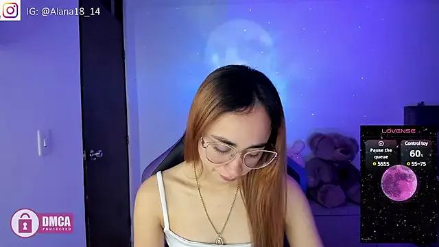 Check-out your craziest wishes with our pick of gaming cams models, featuring big knockers, round tails and tight twats.