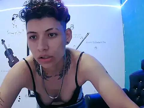 alana_tomboy from StripChat is Freechat