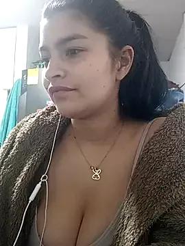 AlanaHotxx from StripChat is Freechat
