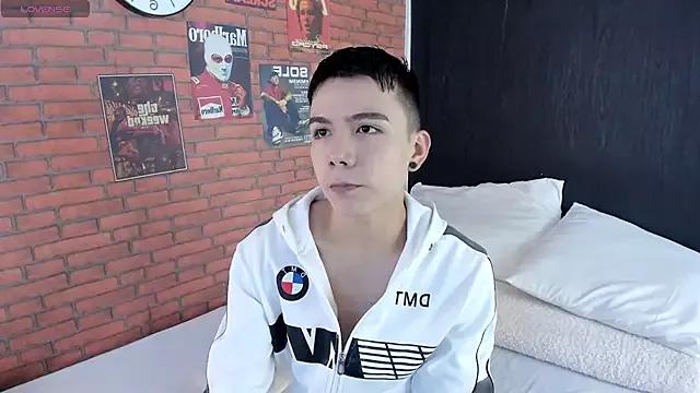 alanblack1 from StripChat is Freechat