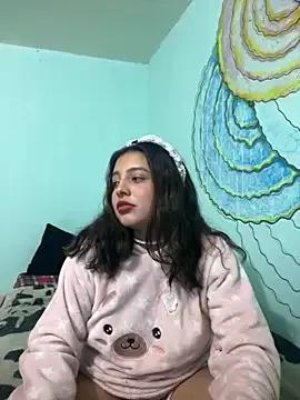 Alaska-de-lune from StripChat is Freechat