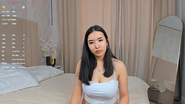 Check-out your craziest wishes with our pick of gaming cams models, featuring big knockers, round tails and tight twats.
