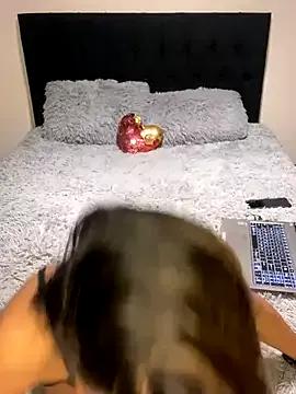 Check-out your craziest wishes with our pick of gaming cams models, featuring big knockers, round tails and tight twats.