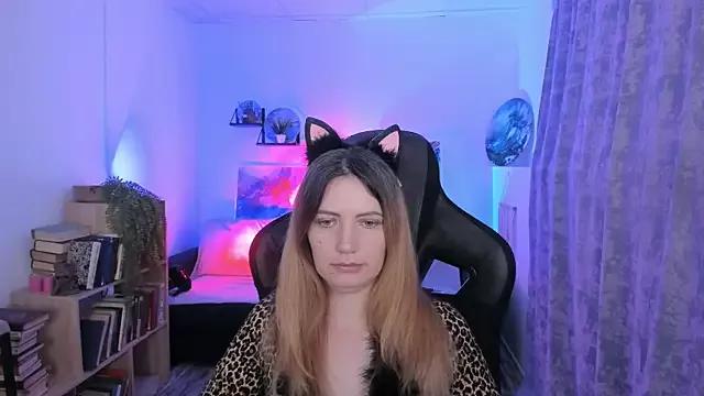 Check-out your craziest wishes with our pick of gaming cams models, featuring big knockers, round tails and tight twats.