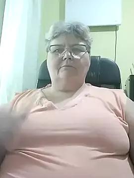AlenushkaGold from StripChat is Freechat