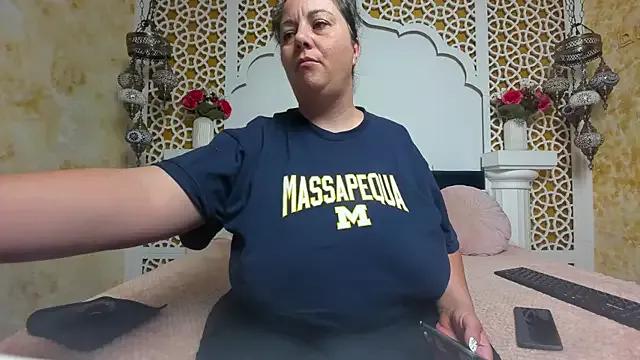AleshaArabian from StripChat is Freechat