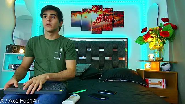 Check-out your craziest wishes with our pick of gaming cams models, featuring big knockers, round tails and tight twats.