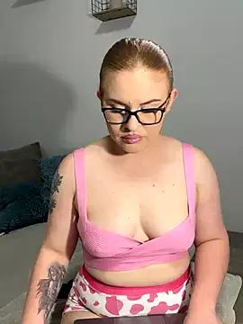 alexababy from StripChat is Freechat
