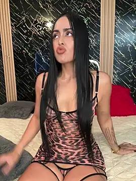 Check-out your craziest wishes with our pick of gaming cams models, featuring big knockers, round tails and tight twats.