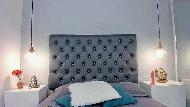 Alexandraa_Gomez from StripChat is Freechat