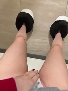 Check-out your craziest wishes with our pick of gaming cams models, featuring big knockers, round tails and tight twats.