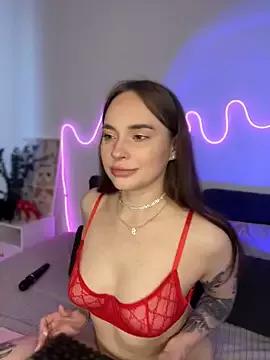 Check-out your craziest wishes with our pick of gaming cams models, featuring big knockers, round tails and tight twats.